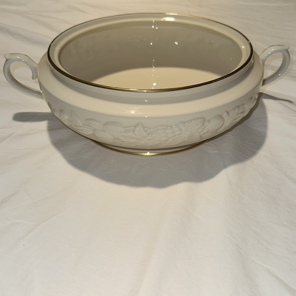 Lenox Fruits Of Life Covered Vegetable Casserole Dish Pristine - Picture 12 of 12